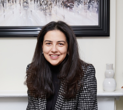 Dr. Ayşe Zeynep Nayır